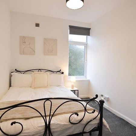Contemporary 3 Bedroom Flat Kirkcaldy Kültér fotó