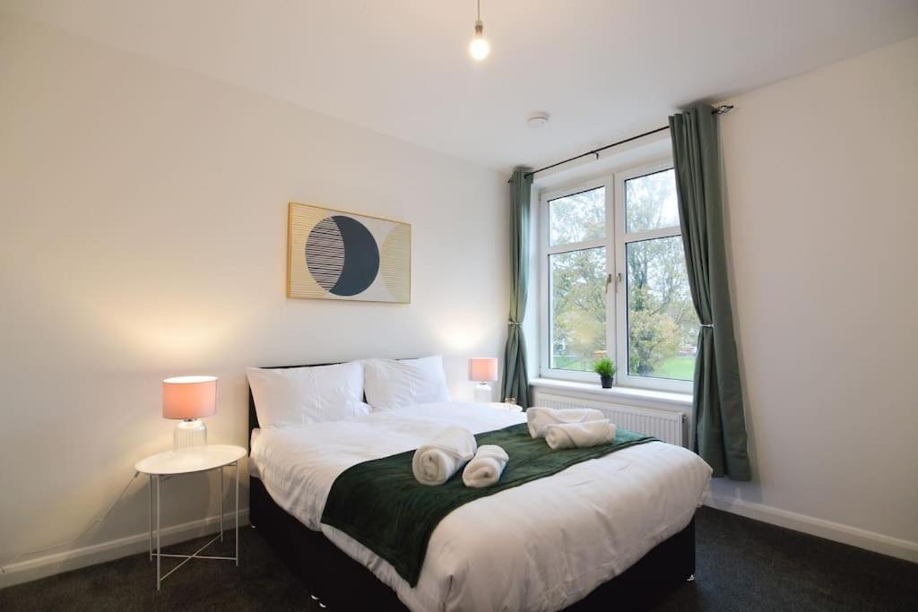 Contemporary 3 Bedroom Flat Kirkcaldy Kültér fotó